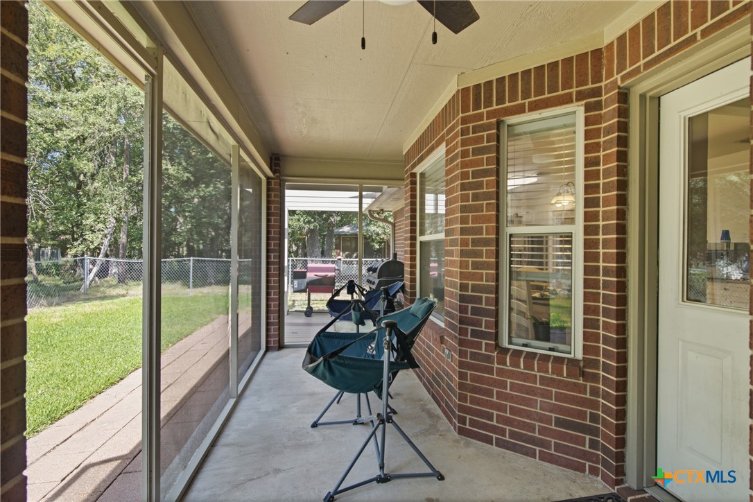 8 Holly Court Property Photo 26