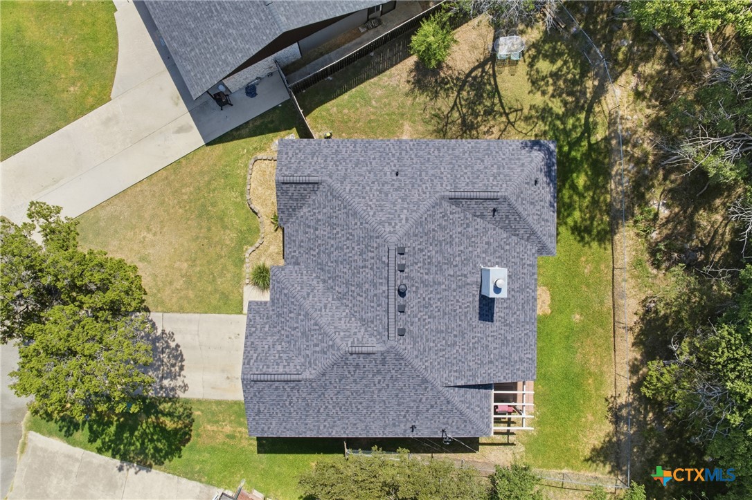 8 Holly Court Property Photo 32