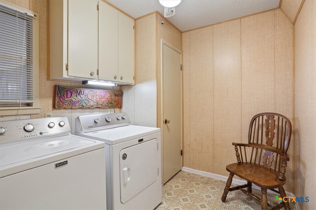 302 E Upshaw Avenue Property Photo 19