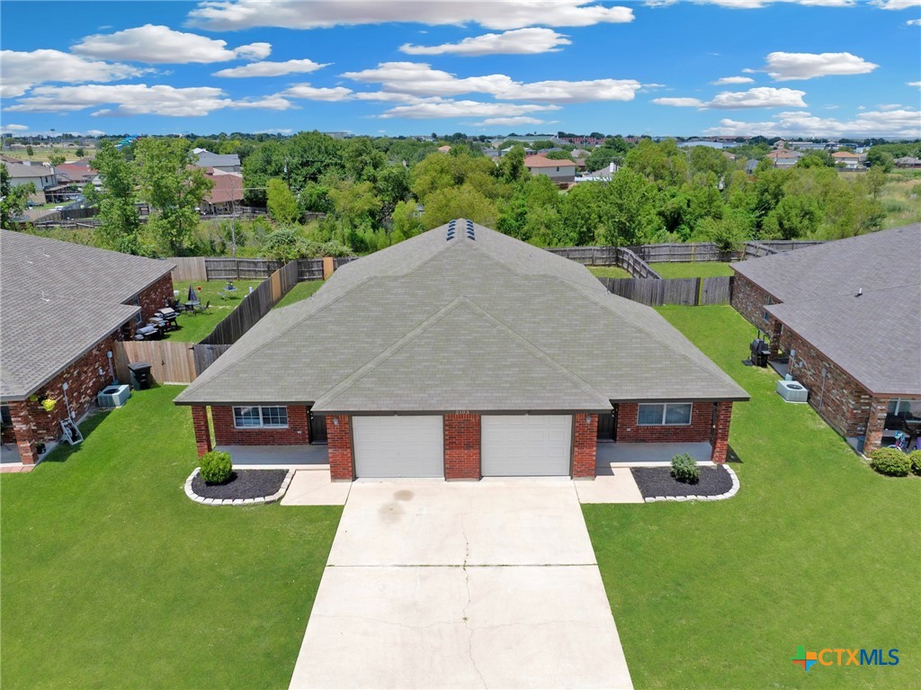 2103 Schorn Drive Property Photo 1