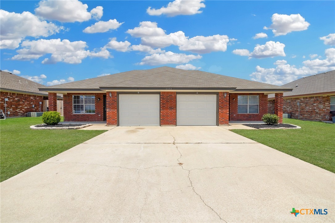 2103 Schorn Drive Property Photo 2