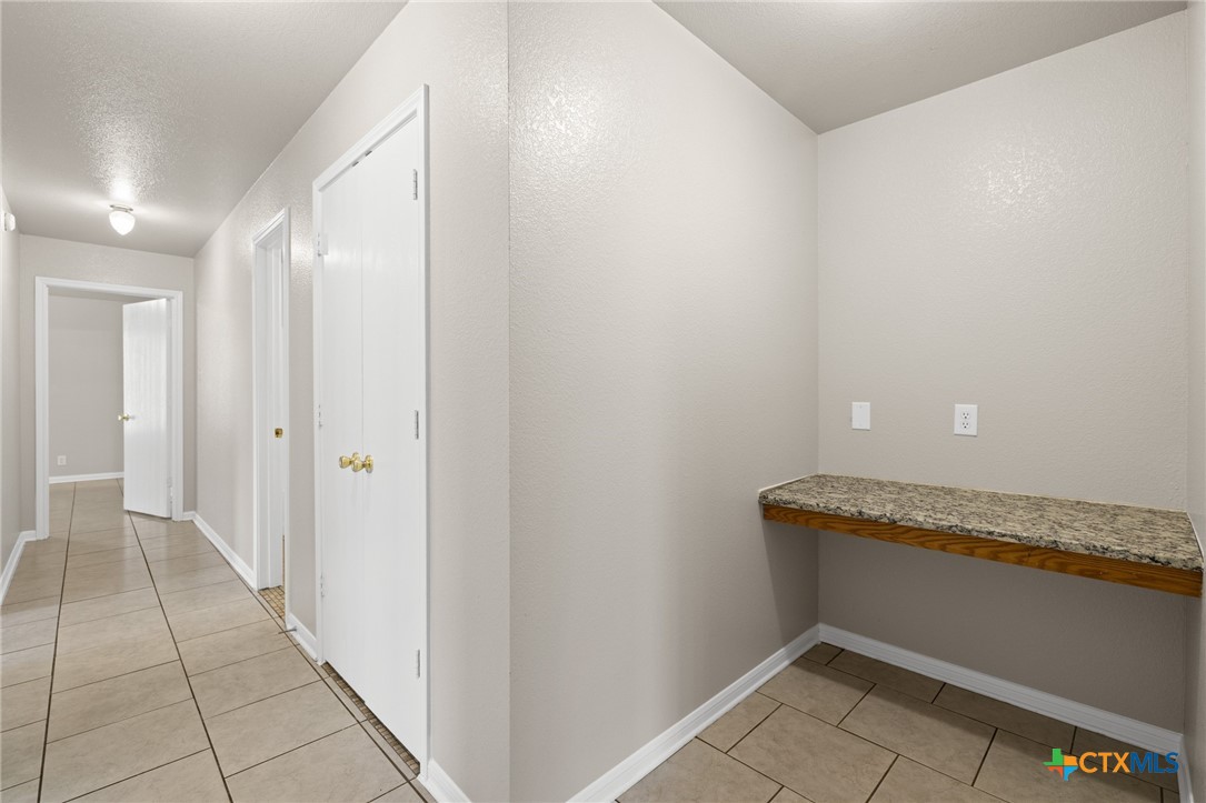 2103 Schorn Drive Property Photo 10
