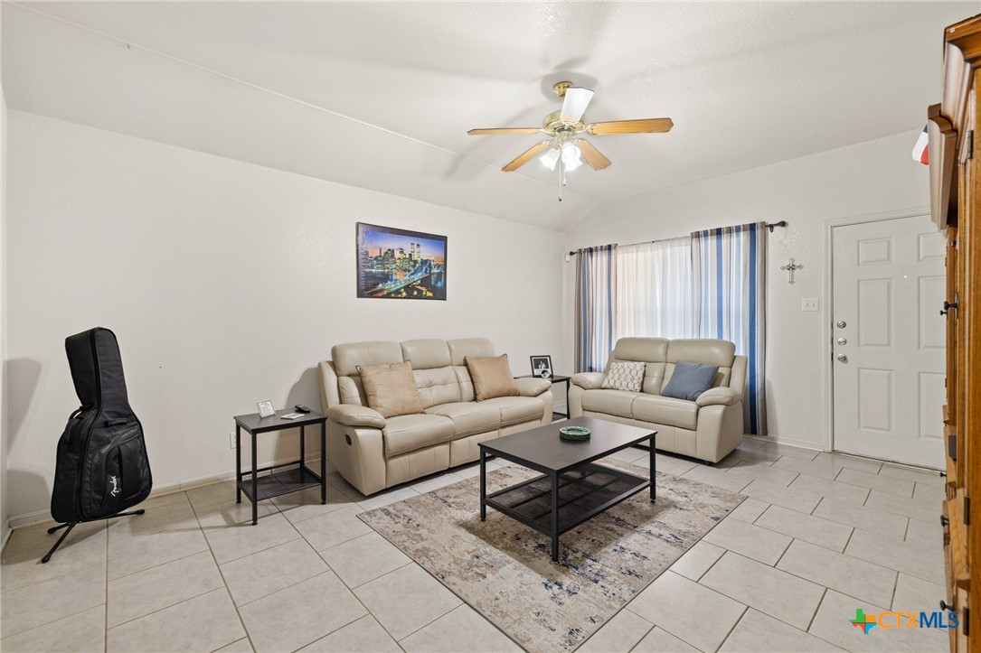 2103 Schorn Drive Property Photo 22