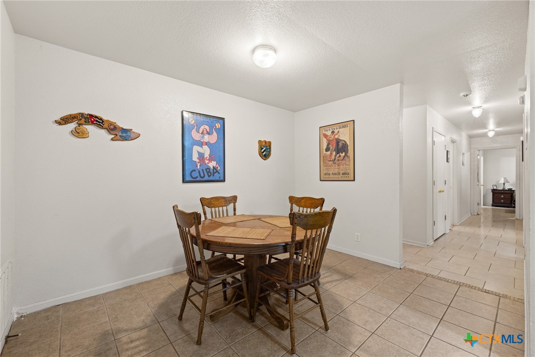 2103 Schorn Drive Property Photo 23