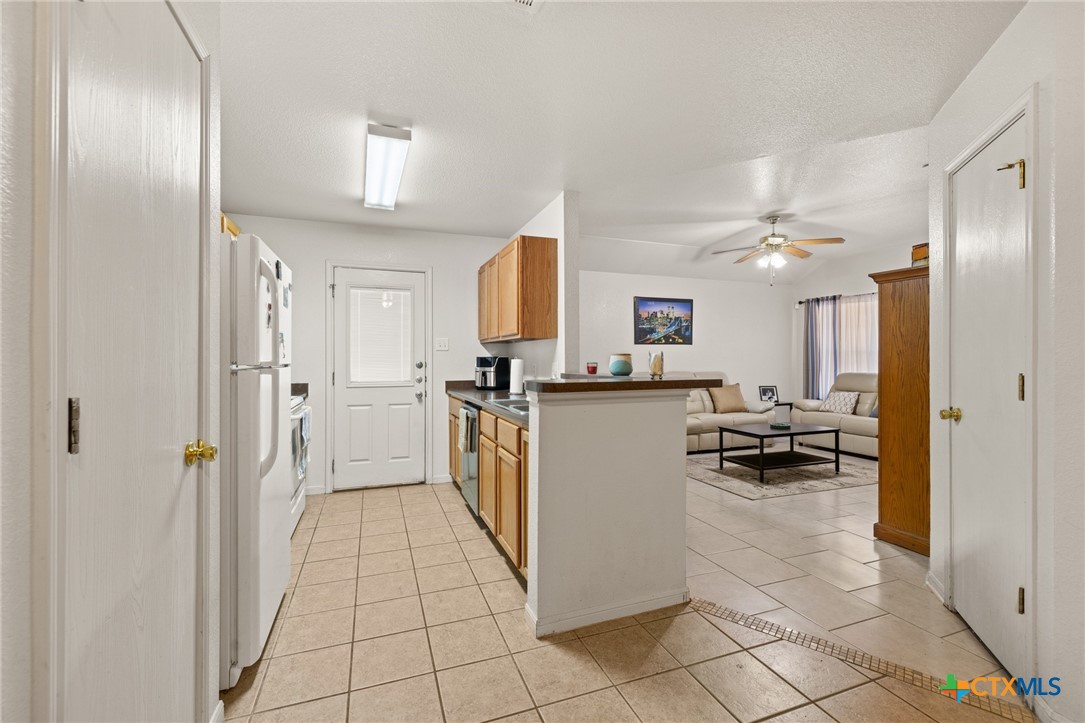 2103 Schorn Drive Property Photo 25