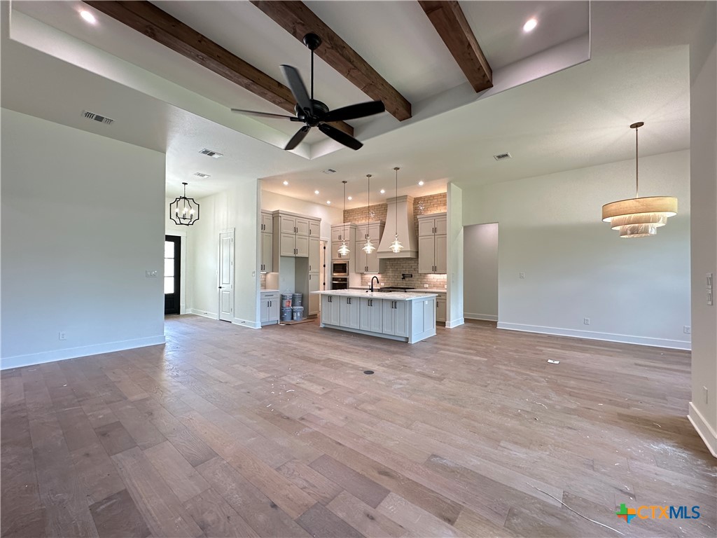 5114 Sunflower Lane Property Photo 6