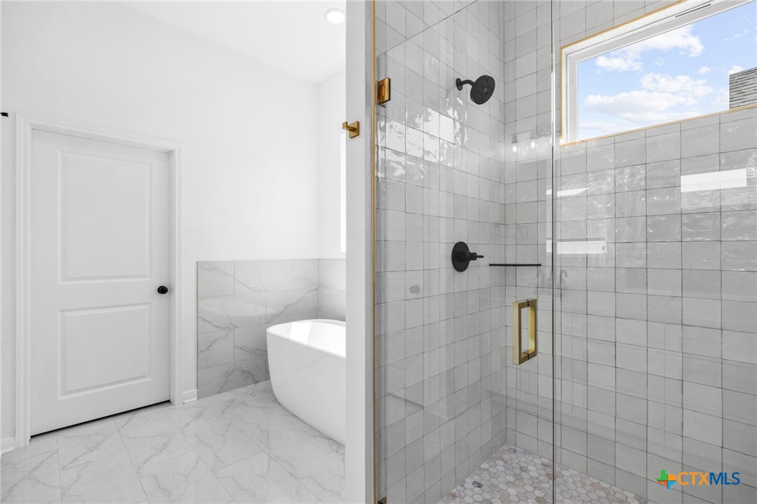 5140 Comanche Drive Property Photo 17