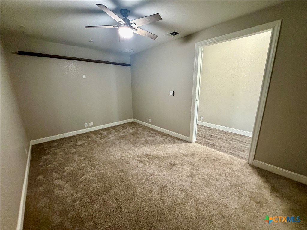 1404 Pioneer Drive Property Photo 26