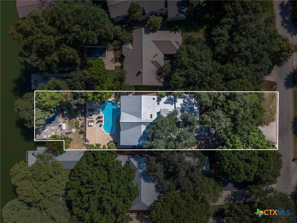 180 Lake Ridge Drive Property Photo 2