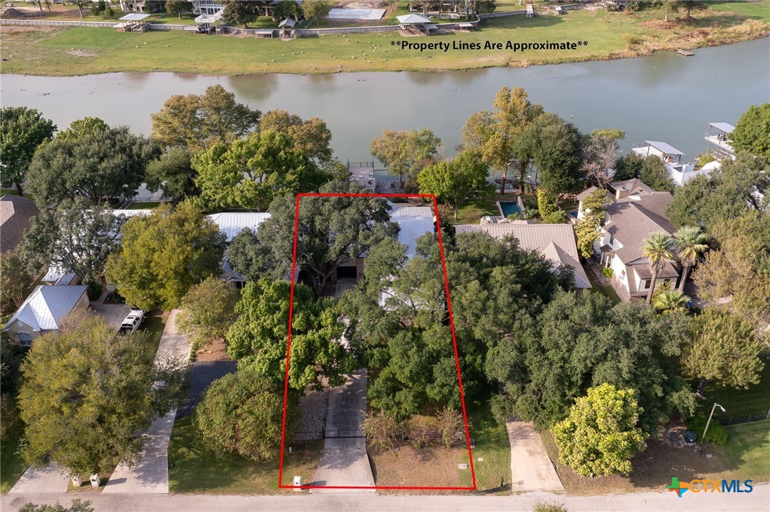 180 Lake Ridge Drive Property Photo 9