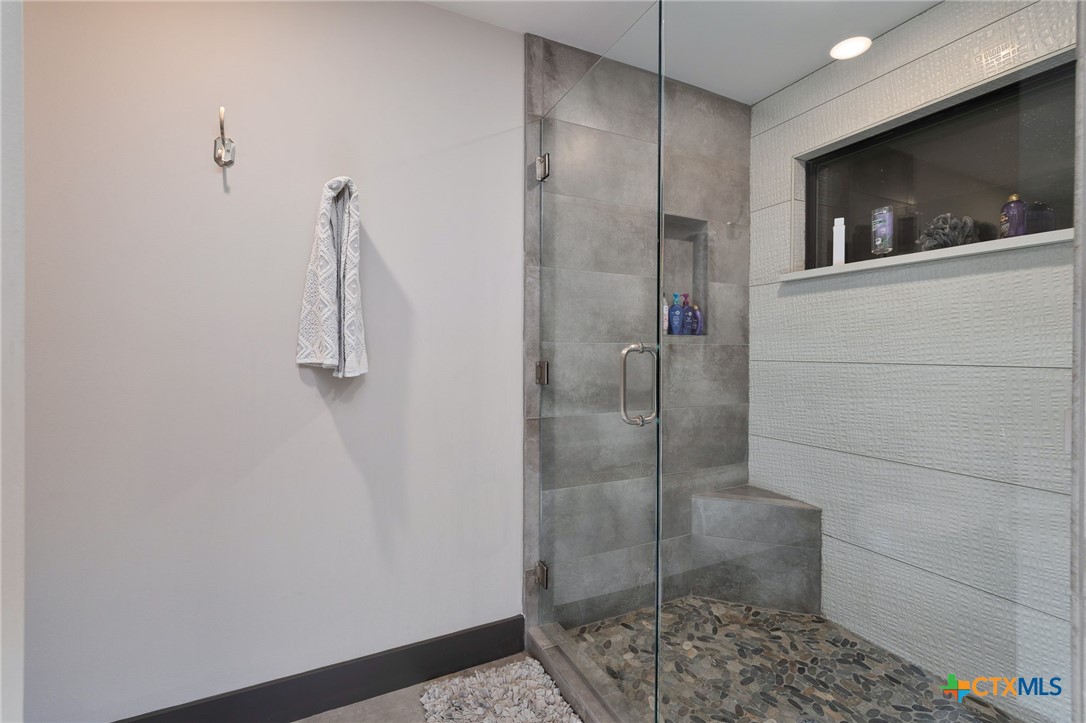 180 Lake Ridge Drive Property Photo 48