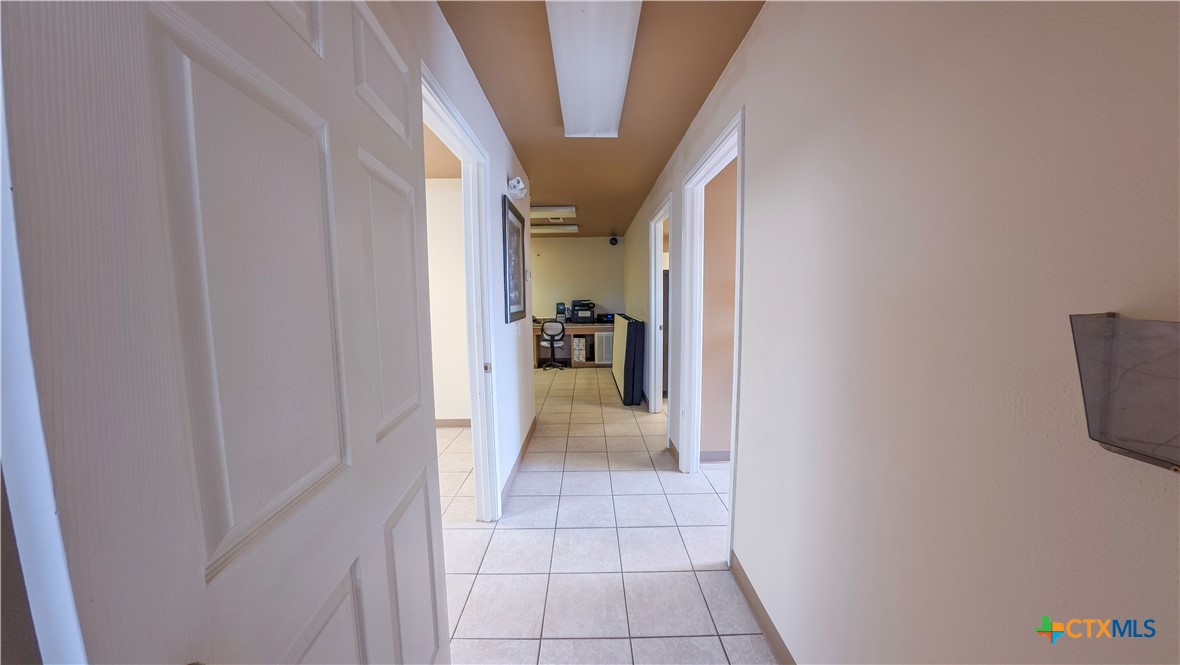 309 West Loop Property Photo 29