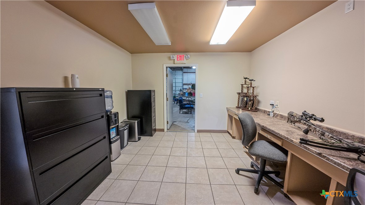 309 West Loop Property Photo 33