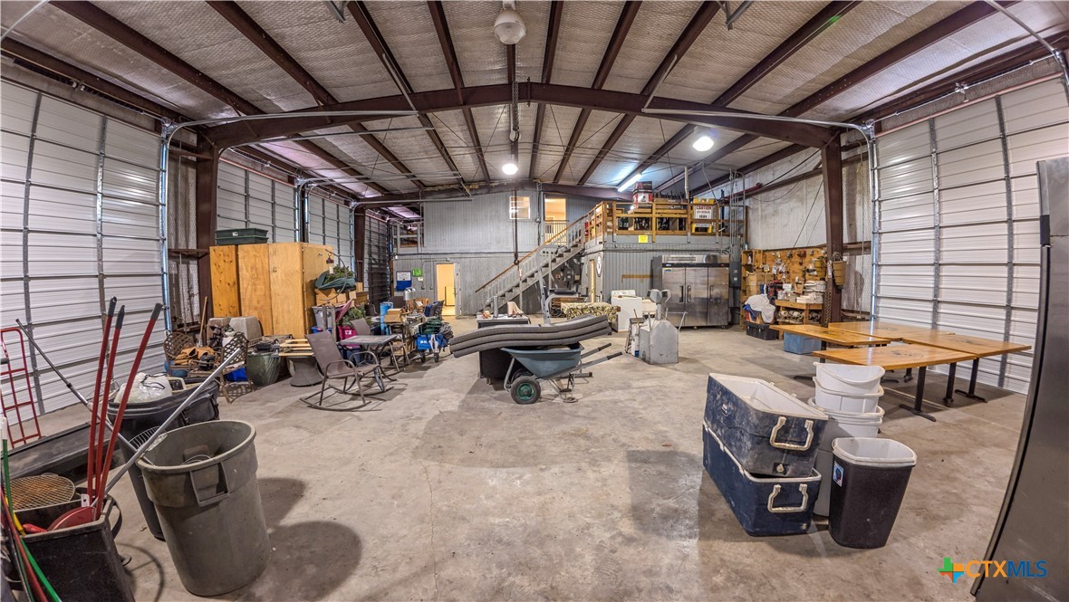 309 West Loop Property Photo 37