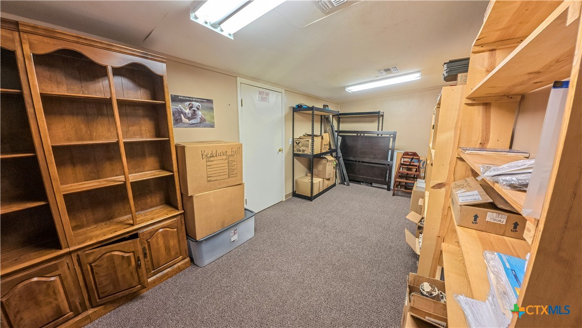 309 West Loop Property Photo 47
