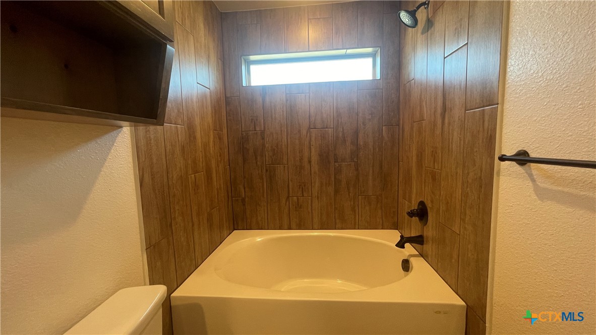 2412 Duntov Drive A Property Photo 23