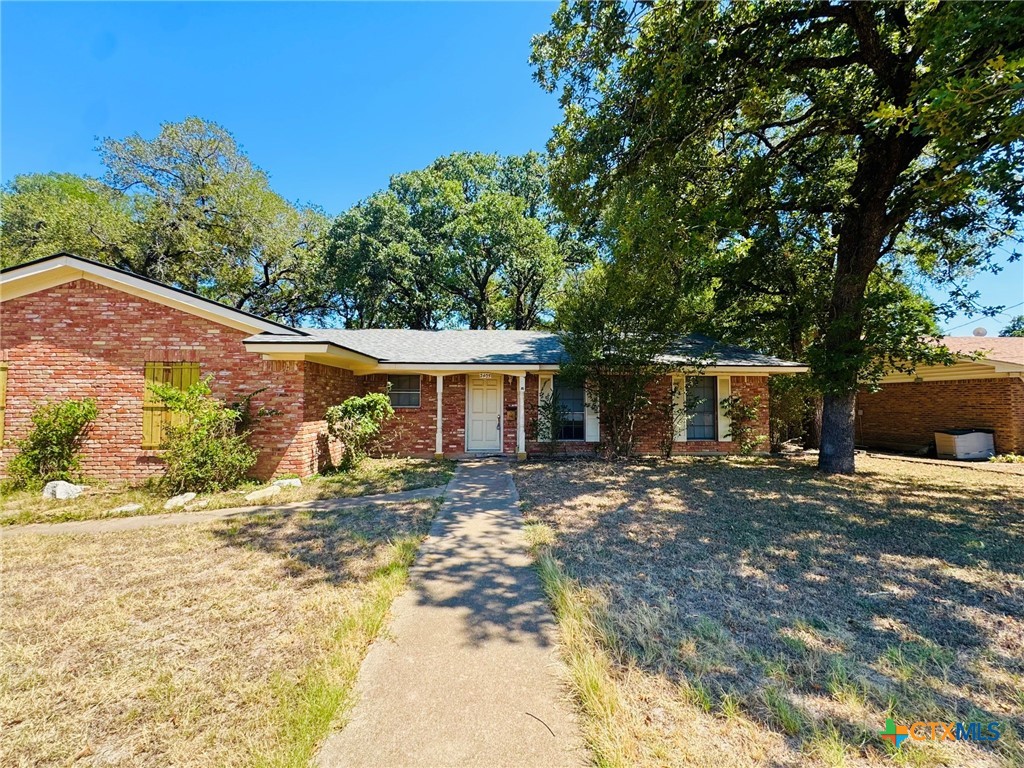 2405 Osage Road Property Photo 1