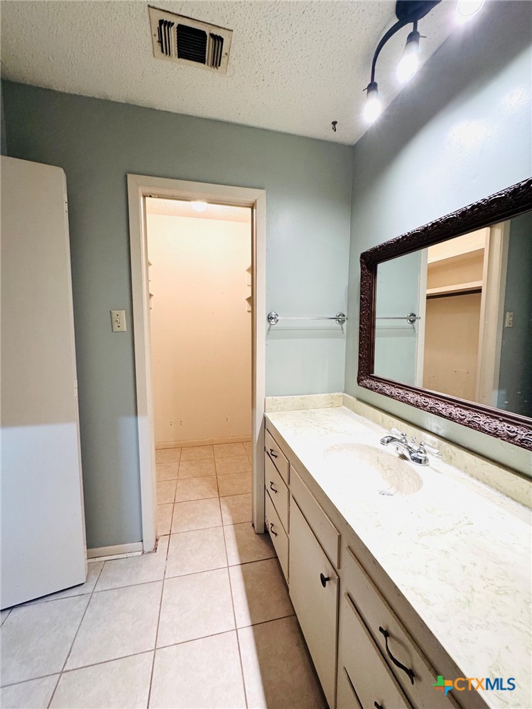 2405 Osage Road Property Photo 14