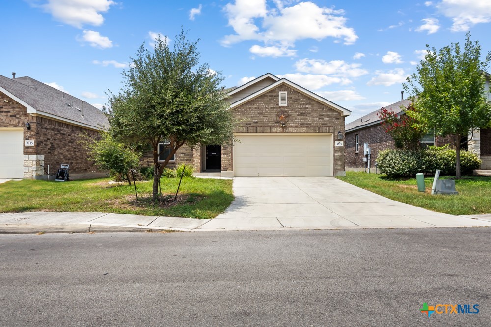 9719 Bricewood Post Property Photo 1