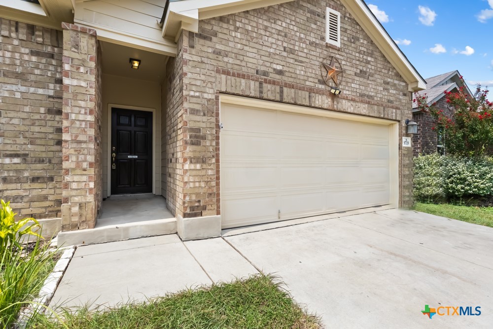 9719 Bricewood Post Property Photo 3