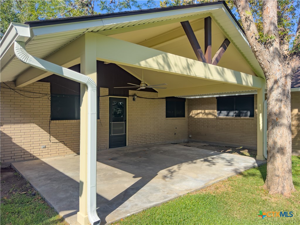 1209 E Morgan Property Photo 4