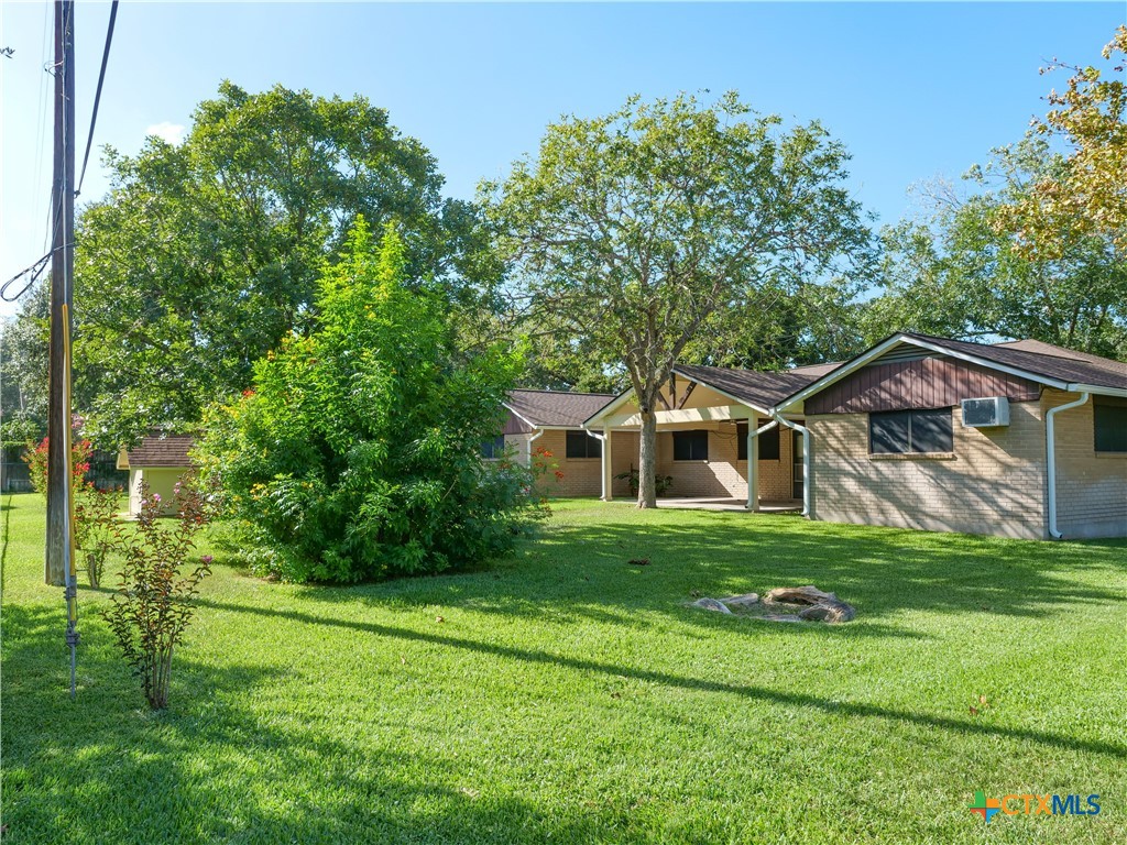 1209 E Morgan Property Photo 7