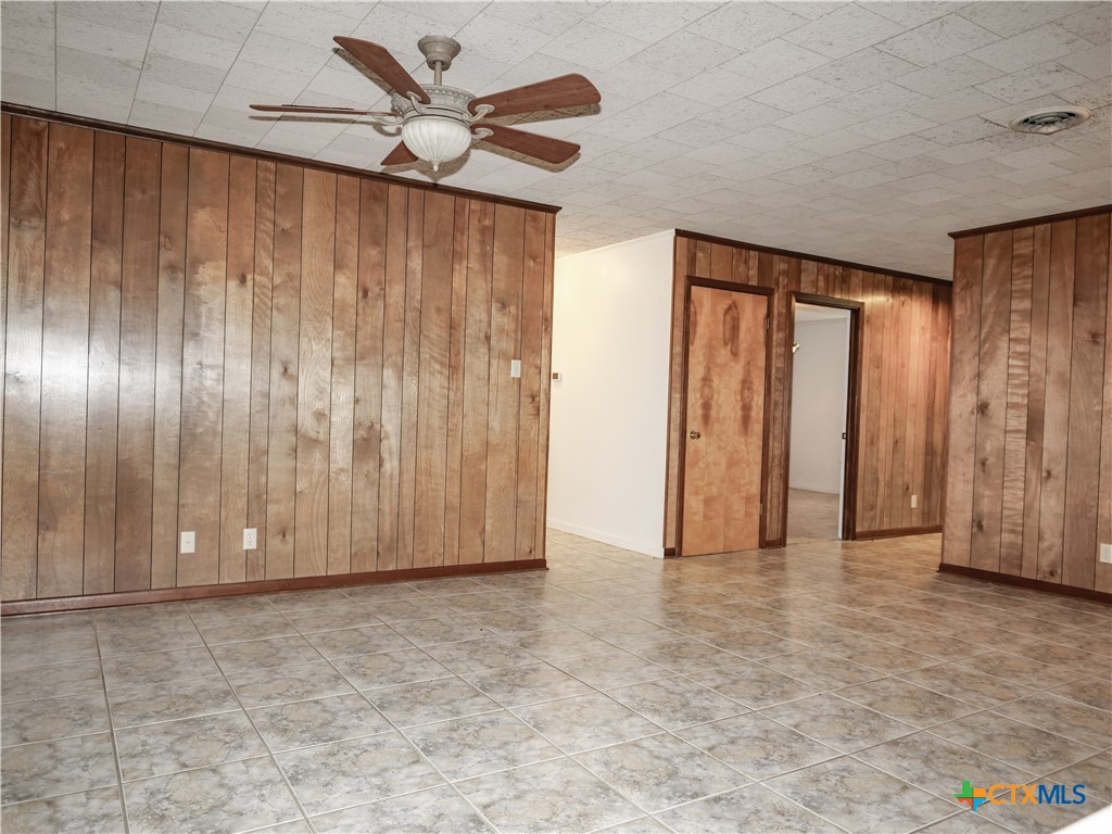 1209 E Morgan Property Photo 31