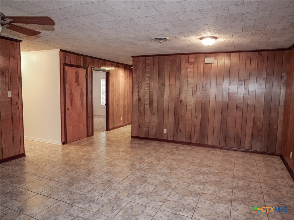 1209 E Morgan Property Photo 33