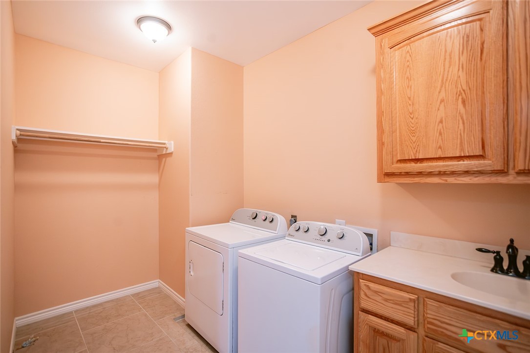 511 Mason Circle Property Photo 34