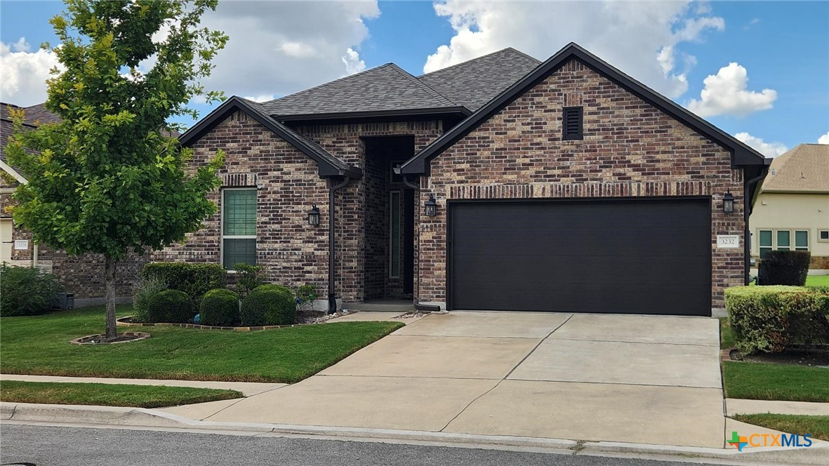 3232 Veneto Way Property Photo 1