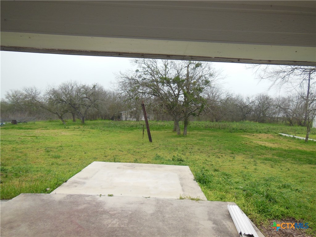 1830 Coffee Road Property Photo 4