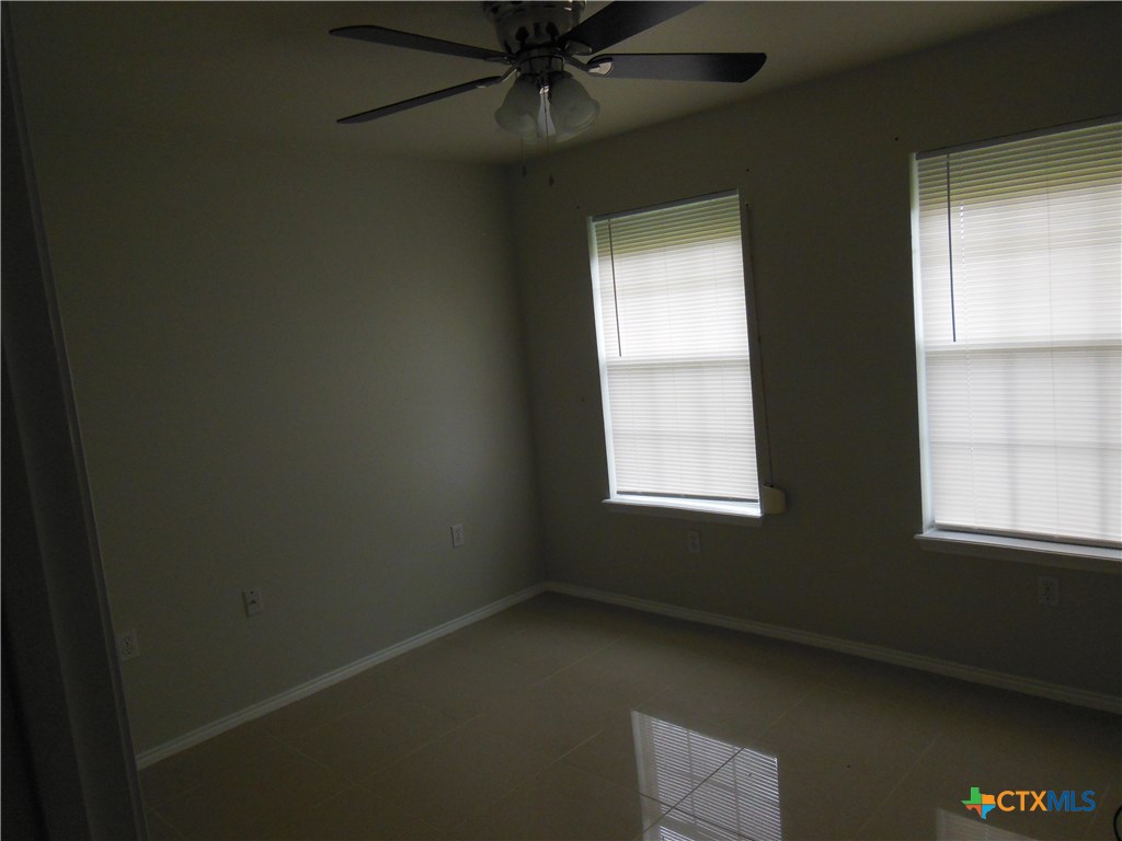 1830 Coffee Road Property Photo 6
