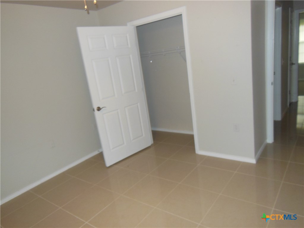 1830 Coffee Road Property Photo 7