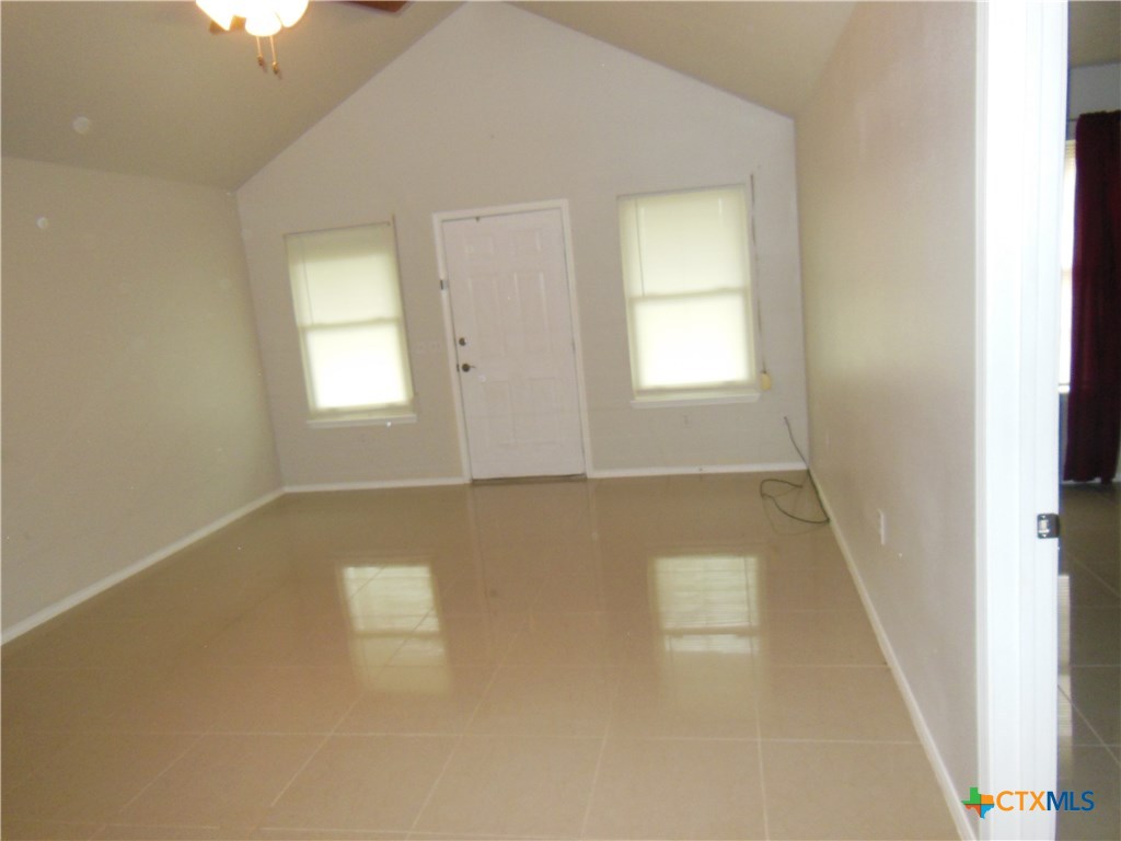 1830 Coffee Road Property Photo 13