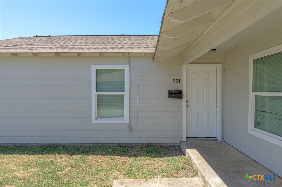 921 Stetson Avenue Property Photo 18