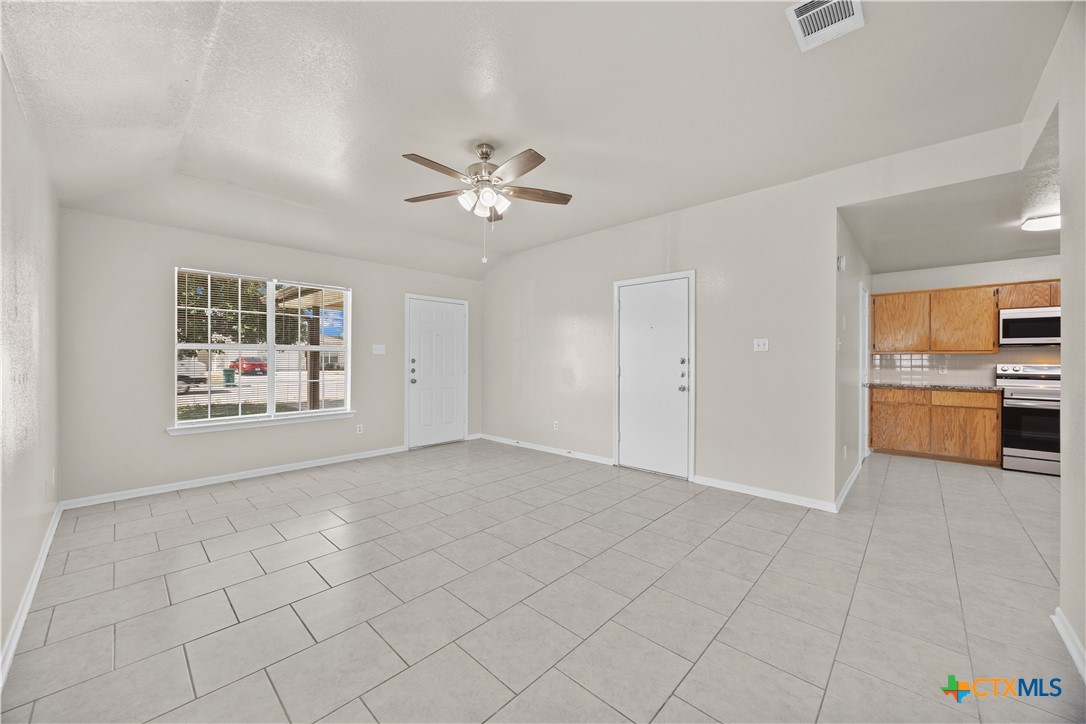 1623 Pima Trail Property Photo 5