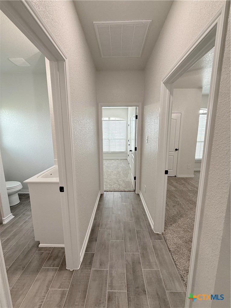 500 Avery Street Property Photo 9