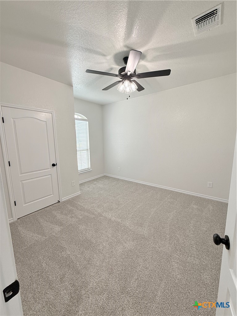 500 Avery Street Property Photo 10