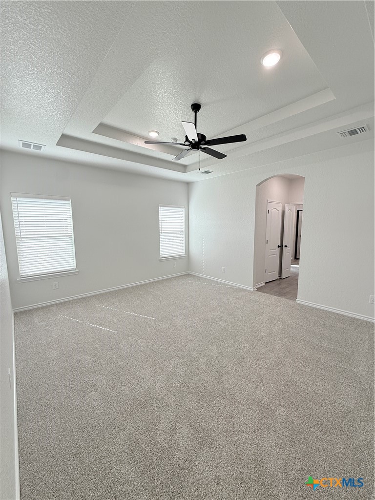 500 Avery Street Property Photo 14