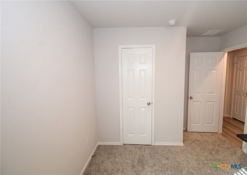 2478 Bee Creek Drive Property Photo 5