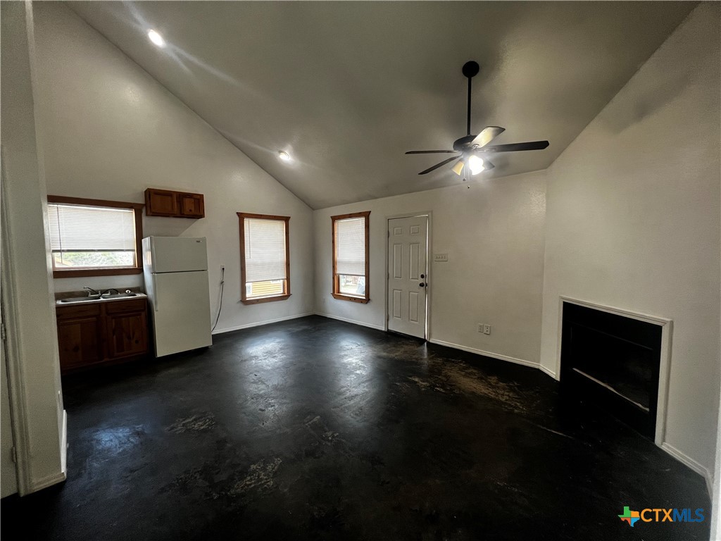 41340 Fm 3159 212 Property Photo 2