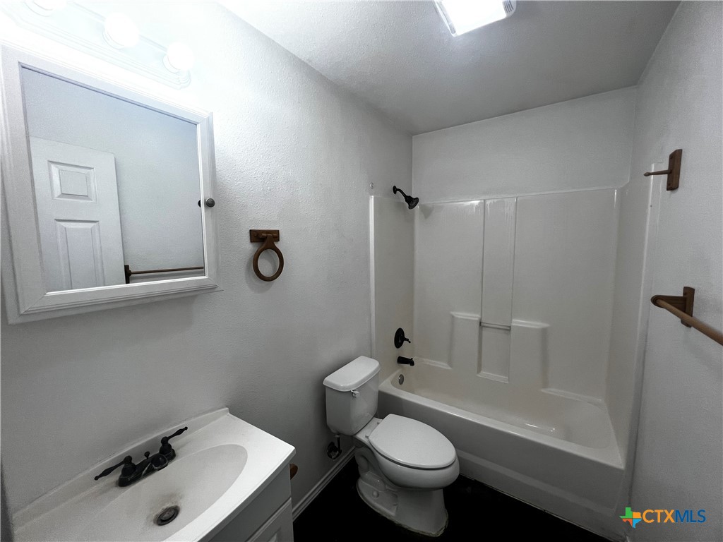 41340 Fm 3159 212 Property Photo 6