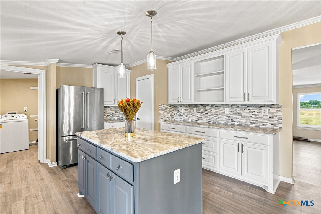 730 Shady Hollow Road Property Photo 13
