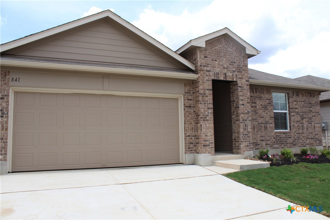 841 Margay Loop Property Photo 1