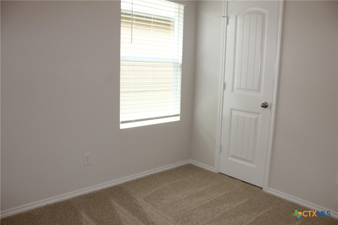 841 Margay Loop Property Photo 7