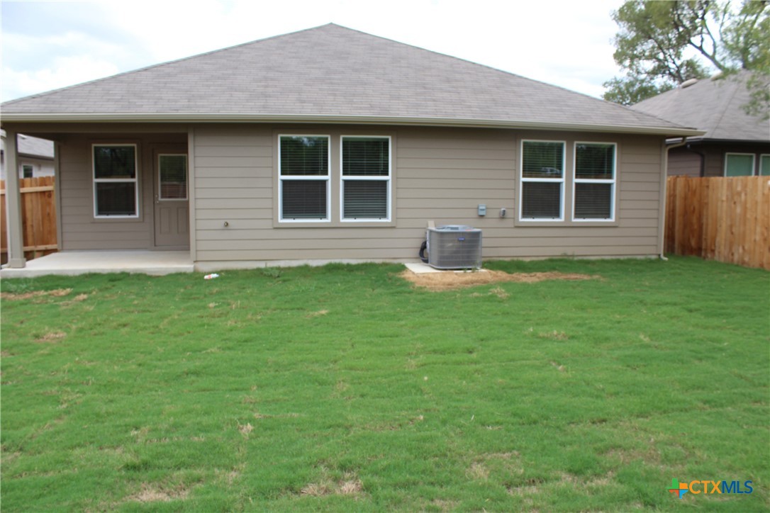 841 Margay Loop Property Photo 16