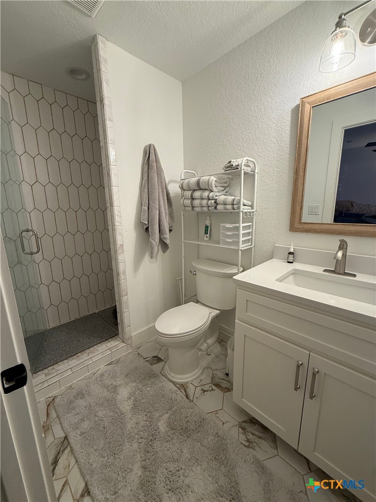 4130 Summit Drive Property Photo 9