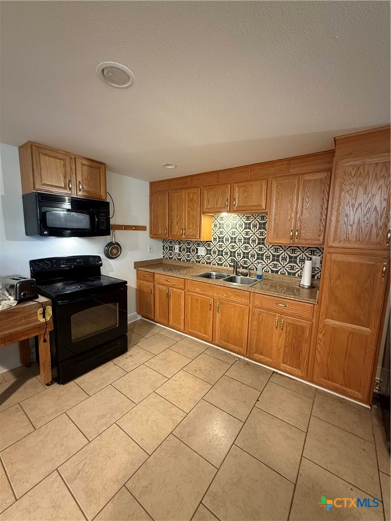 4130 Summit Drive Property Photo 19