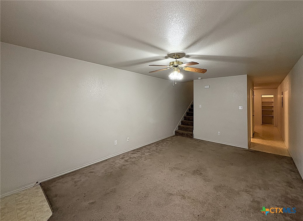 152 Ryan Circle B Property Photo 4