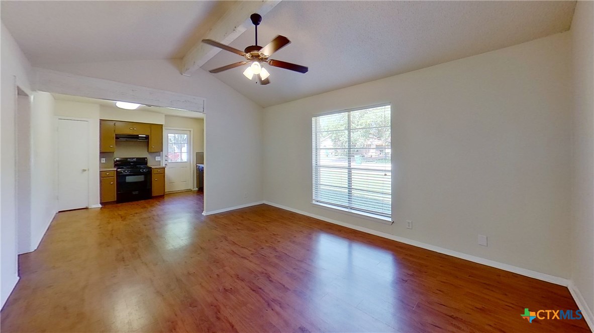 1209 Westcott A Property Photo 2
